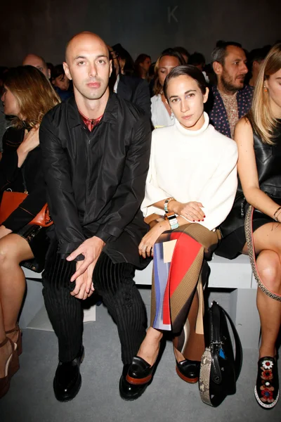Look 3